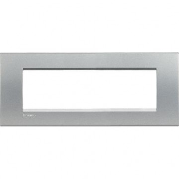 Lna4807Te Placca Quadra 7 Moduli Tech Livinglight