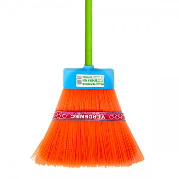 Petit Verdemec Plastic Domestic Broom