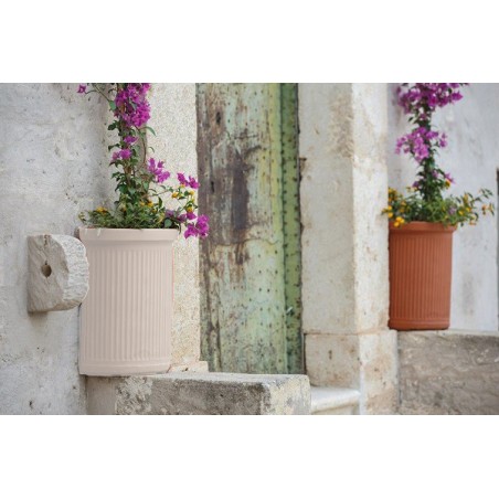 Vaso semicircolare decorativo classico tradizionale 41x24 H50 in polimero resistente bianco per piante per giardini e terrazze - Made in Italy - Monacis