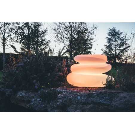 Lanterna pietre decorative luminose d’arredo di design 75x62 H47 in polimero LED rosso resistente per interno ed esterno - Made in Italy - Monacis