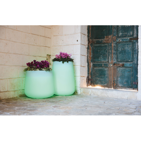 Vaso in Polimero Monacis Goccia Top Cromia Luce Verde diam. 43- h 75cm.