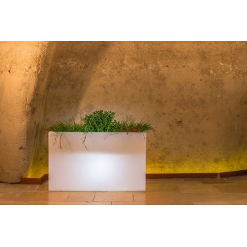 Fioriera Luce in Polimero Monacis Flowerpot Bright cm. 80X35 h 50 Led Multicolor con Batteria