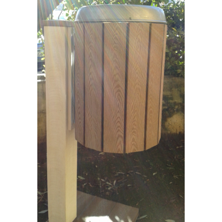 Cestino portarifiuti da esterno in WPC con struttura su palo, tavole spessore 22 mm, arredo urbano giardino e spazi pubblici - Esterni da Vivere
